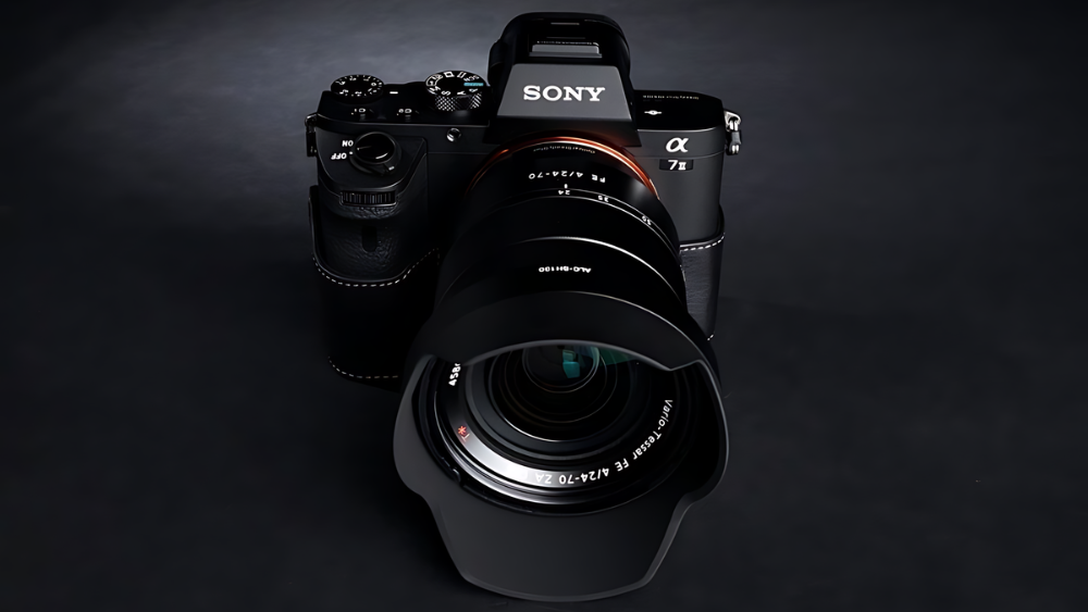 Sony α77 II camera